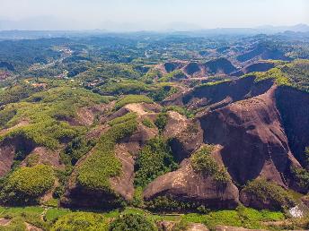 景點(diǎn)：飛天山
