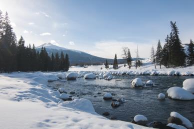 景點(diǎn)：喀納斯雪景